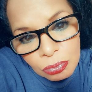 Meet your Posher, Sally